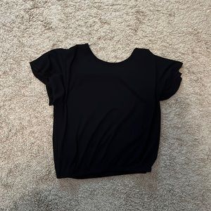 Black tee shirt